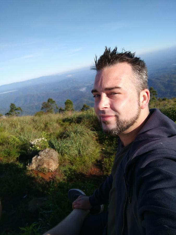 Olive Hill Top Hotel Haputale Buitenkant foto