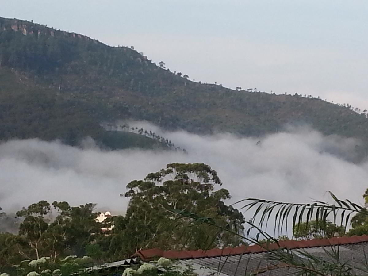 Olive Hill Top Hotel Haputale Buitenkant foto